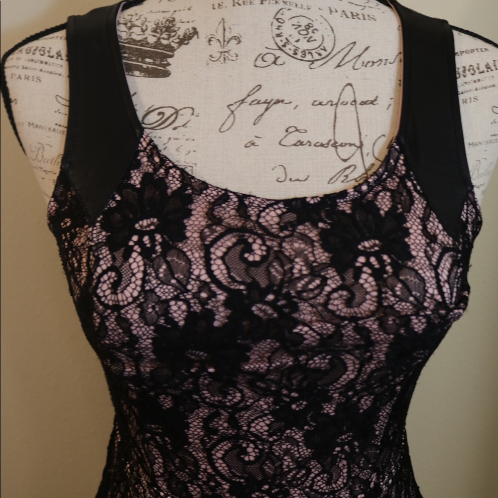 New vintage pink & black lace leather strap dress - Picture 5 of 8